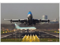 PILOTO COMERCIAL DE AVIÃO