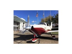 2004 COLUMBIA 400