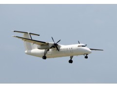 Q400