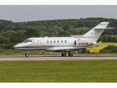 G-KLNE HAWKER 900XP