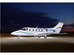 2004 HAWKER 400XP