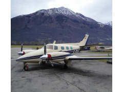 Beech 60 Duke B