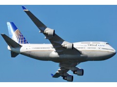 BOEING 747-400 UNITED
