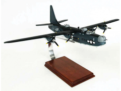 PB4Y-2 Privateer 1/65 Model