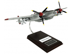 P-38 Lightning 1/32 Display Model