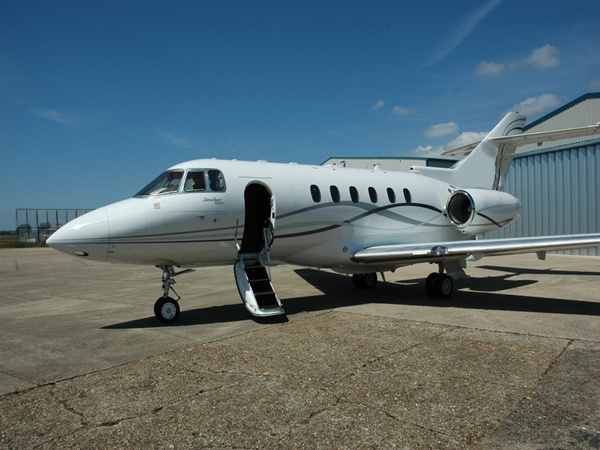 G-SCPJ Hawker 900XP