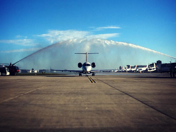 Embraer Legacy 500