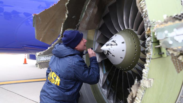 Fans' plane makes emergency landing on N1